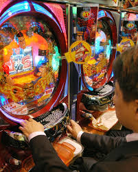 Maruhan Shinsekai interior